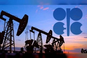 ضرورت کاهش بیشتر تولید نفت اوپک در آینده