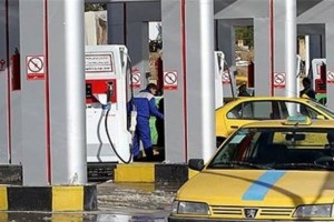 هفت میلیون لیتر بنزین به جایگاه های سوختگیری فارس تزریق شد