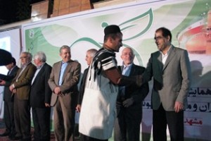 همایش بهورزان نمونه با پیام وزیر بهداشت در مشهد برگزار شد