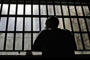 سامانه صبر پل ارتباطی برای کمک به زندانیان غیرعمد است