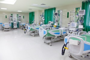 مطالبات بیمارستان های واگذارشده تامین اجتماعی پرداخت می شود
