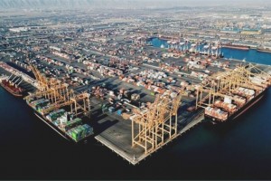 ۹۳.۳ همت قرارداد و تفاهمنامه سرمایهگذاری در هفت بندر کشور به امضا رسید