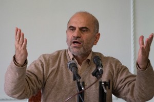 احمدی نژاد کشور را به طرز مشکوکی اداره کرد