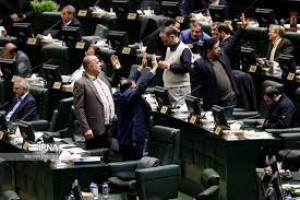 مجلس حداقل ۴۰۰همت هزینههای بودجه را اضافه کرد