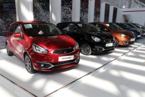 افزایش قیمت خودرو، کار نمایندگی های غیرمجاز است