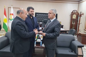 ماکو، چهار راه تجارت جهانی در اقتصاد فرامرزی