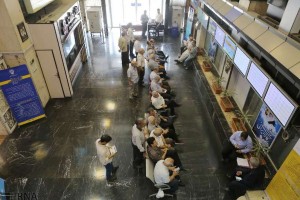 شاخص بورس به کانال 182 هزار واحدی صعود کرد