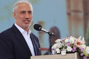 قهرمان امروز کسی است که اوضاع اقتصاد کشور را بهتر کند