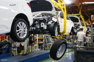 تولید ۲۵ خودرو متوقف شد