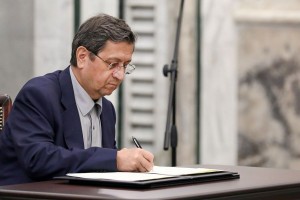 هر روز یک خبر جعلی و فیک درباره آمار اقتصادی درست میکنند