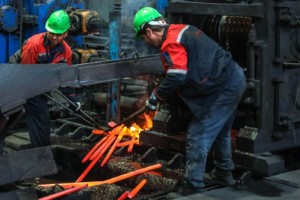 کاهش ۴ درصدی حجم صادرات آهن و فولاد ایران