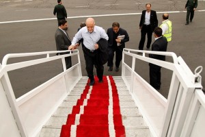 زنگنه برای شرکت در نشست اوپک راهی وین شد