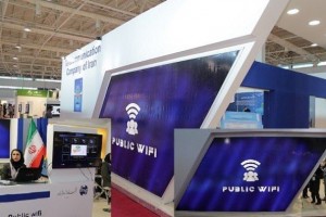 کاهش درآمد مخابرات با تغییر تعرفه های تلفن جبران شود