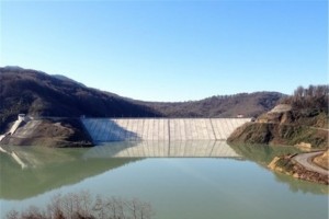 ورودی آب به سدهای کشور ۱۷ درصد کاهش یافت