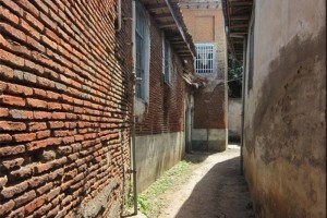 ساخت مسکن متمرکز در بافت فرسوده اشتباه است