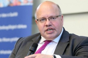 وزیر اقتصاد آلمان از ادامه فعالیت 120 شرکت آلمانی در ایران خبر داد