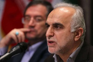 حیف و میل بیت المال سبب بی اعتمادی به دولت می شود