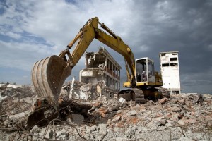 برخورد با ساخت و ساز غیرقانونی ۴۰ ملک در منطقه ۱۹